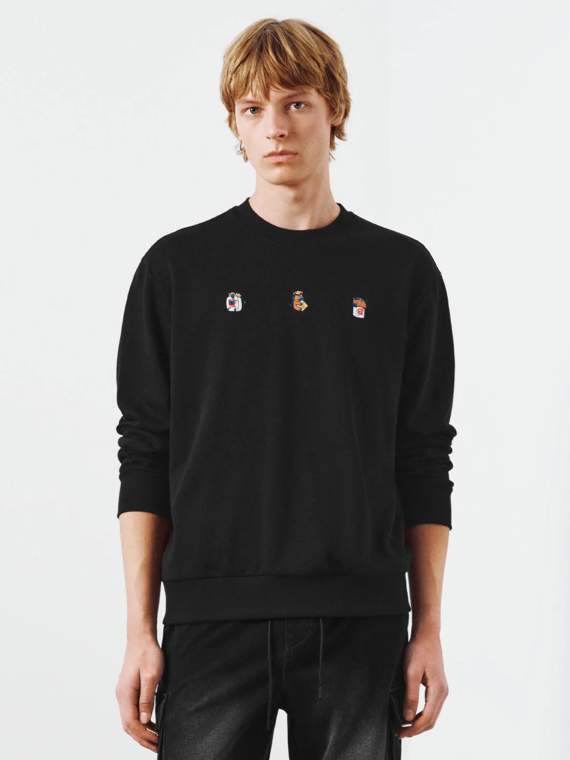 Embroidered Crew Neck Sweatshirts - Image 27