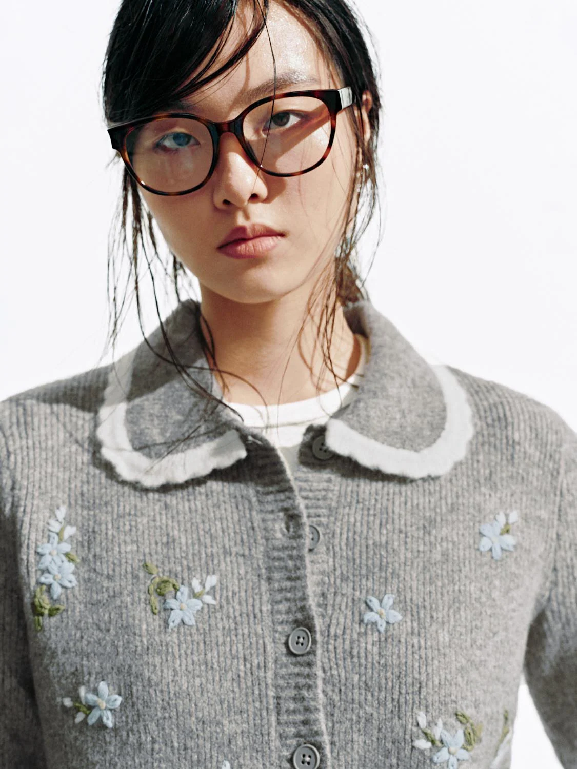 Embroidered Lace Hem Knitted Cardigans - Image 3