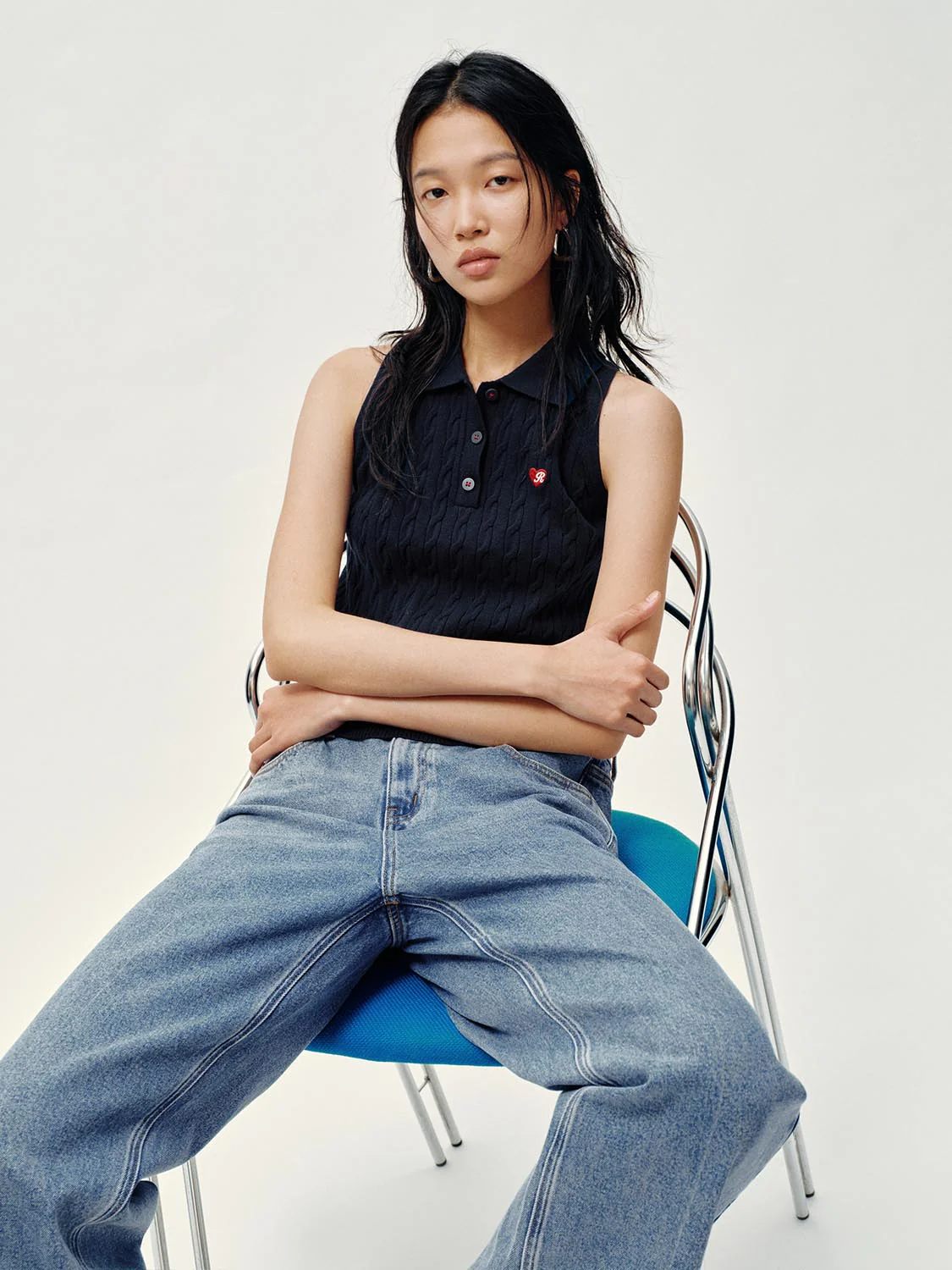 Embroidered Polo Neck Cable Knitted Sleeveless T-Shirts - Image 26