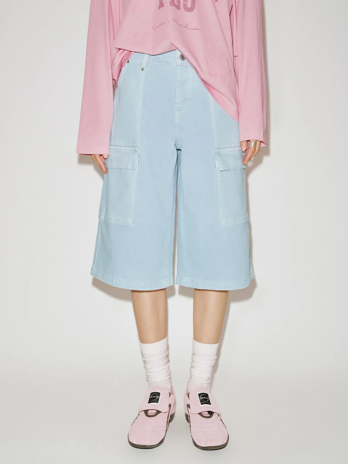 Flap Pocket Wide Leg Denim Shorts