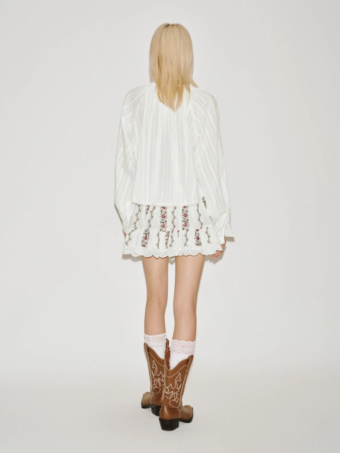 Floral Embroidered Pleated A-Line Mini Skirts - Image 4