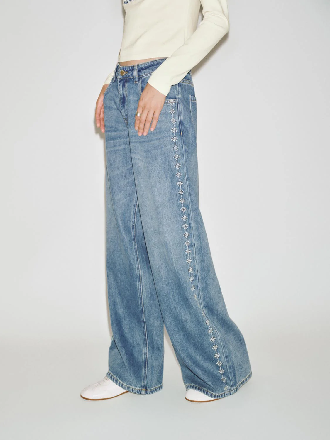 Floral Embroidered Wide Leg Jeans - Image 3