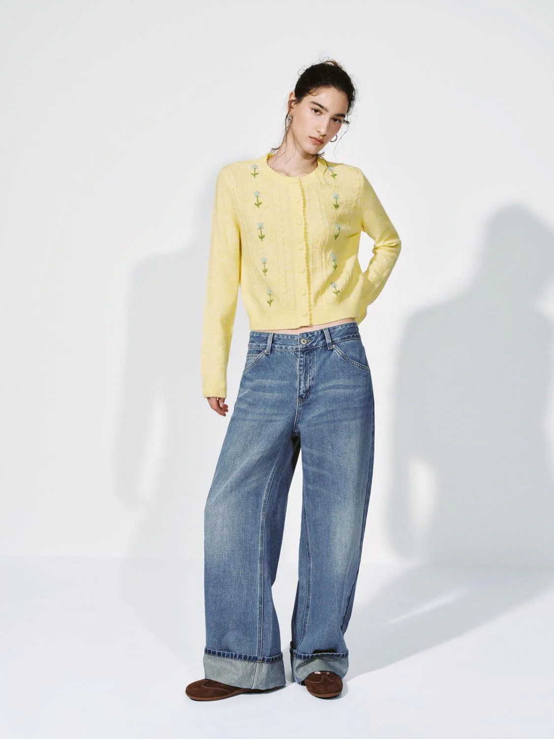 Floral Intarsia Cable Knitted Cardigan - Image 4