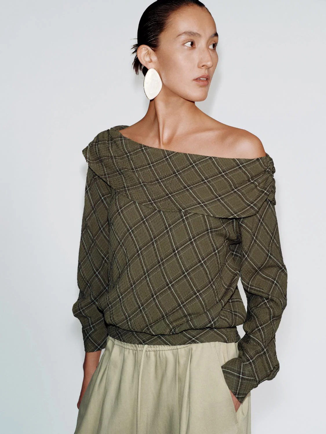 Folded Off Shoulder Check Long Sleeve Overhead Shirt - Image 2