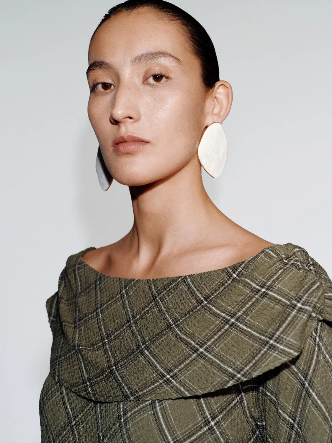 Folded Off Shoulder Check Long Sleeve Overhead Shirt - Image 3