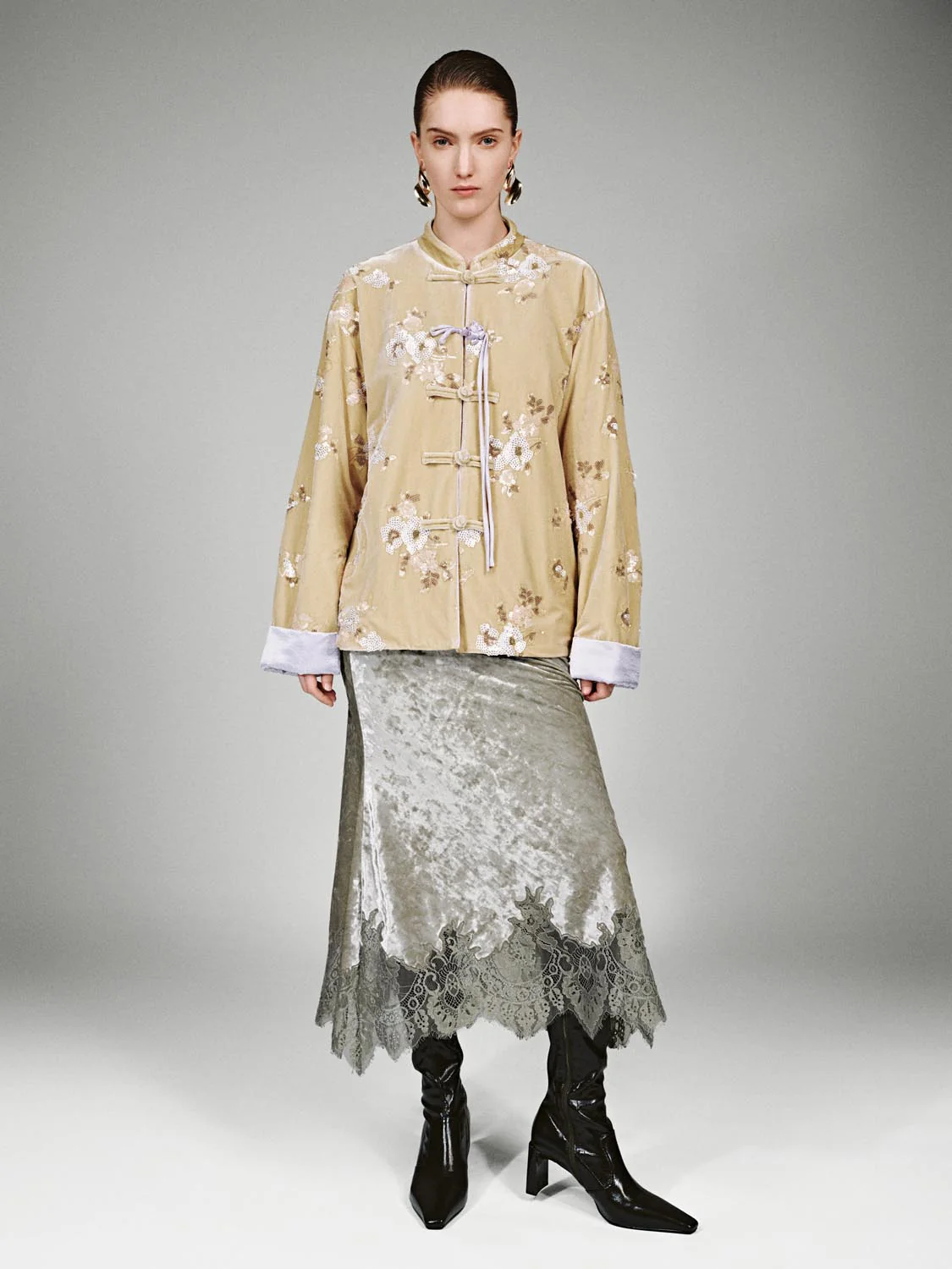 Frog Button Floral Embroidered Beaded Jackets - Image 4