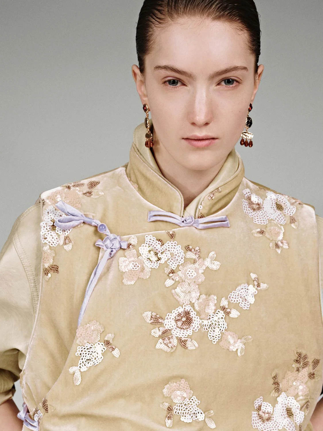 Frog Button Floral Embroidered Beaded Vest - Image 3