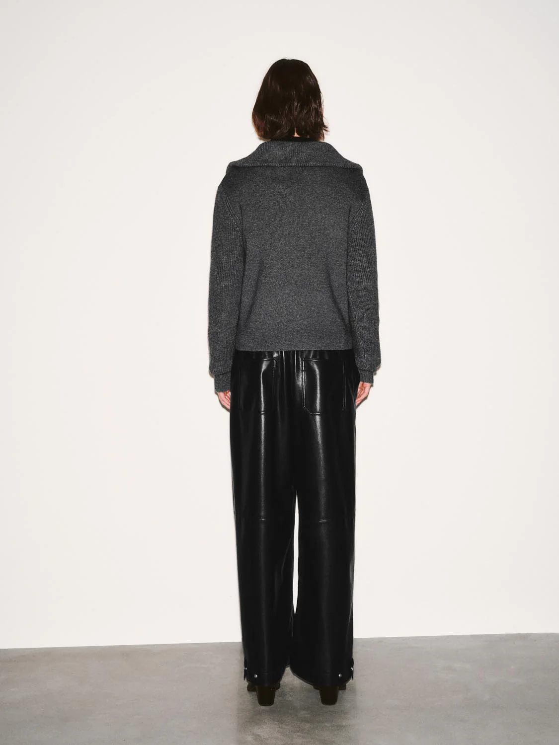 Half Zip Long Sleeve Knitted T-Shirts - Image 6