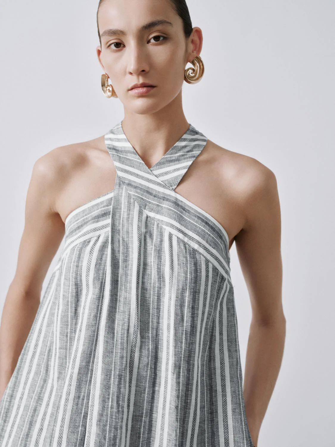Halter Neck Contrast Striped A-Line Dresses - Image 3