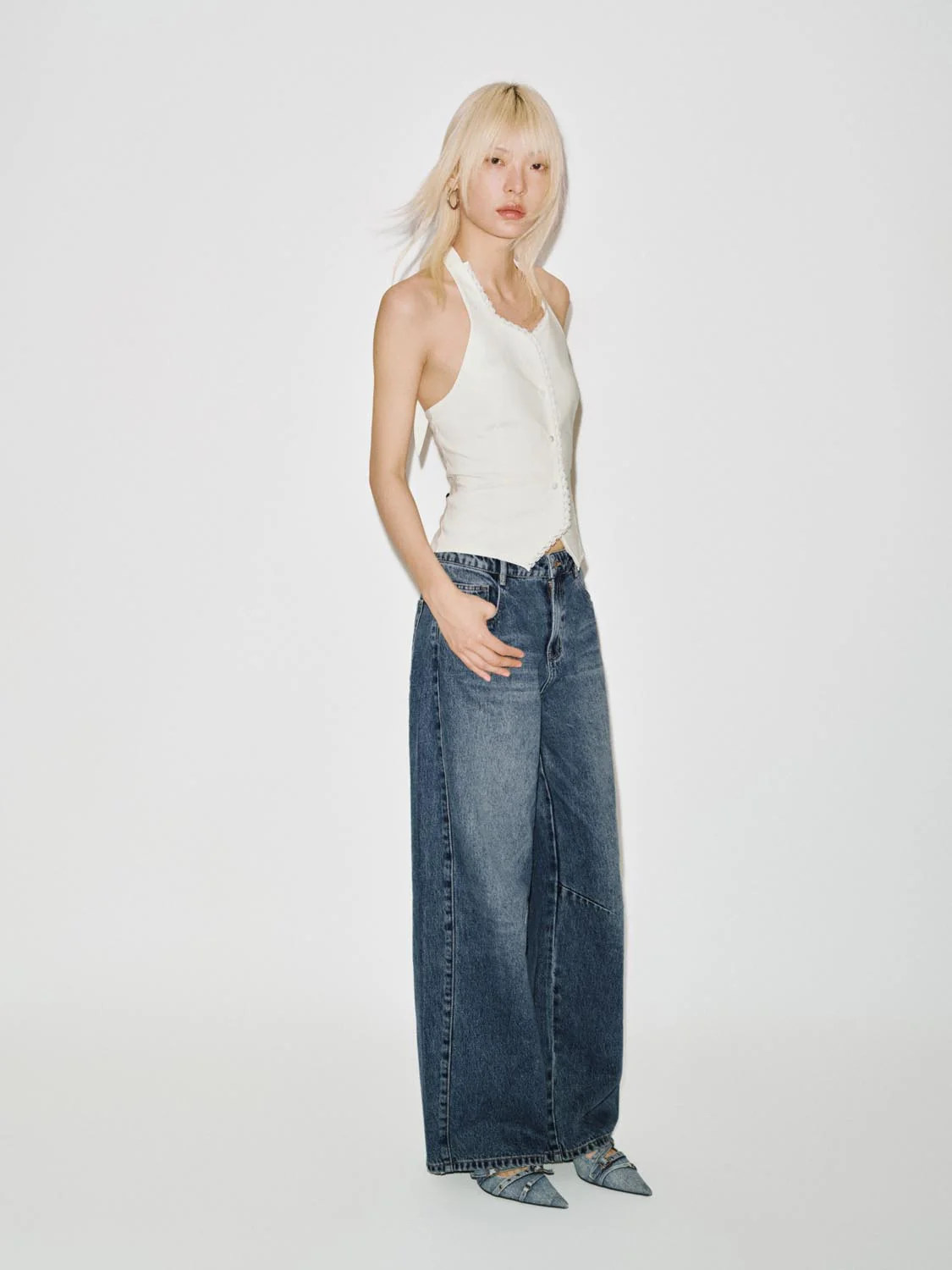 Halter Neck Lace Trim Sleeveless Shirts - Image 4