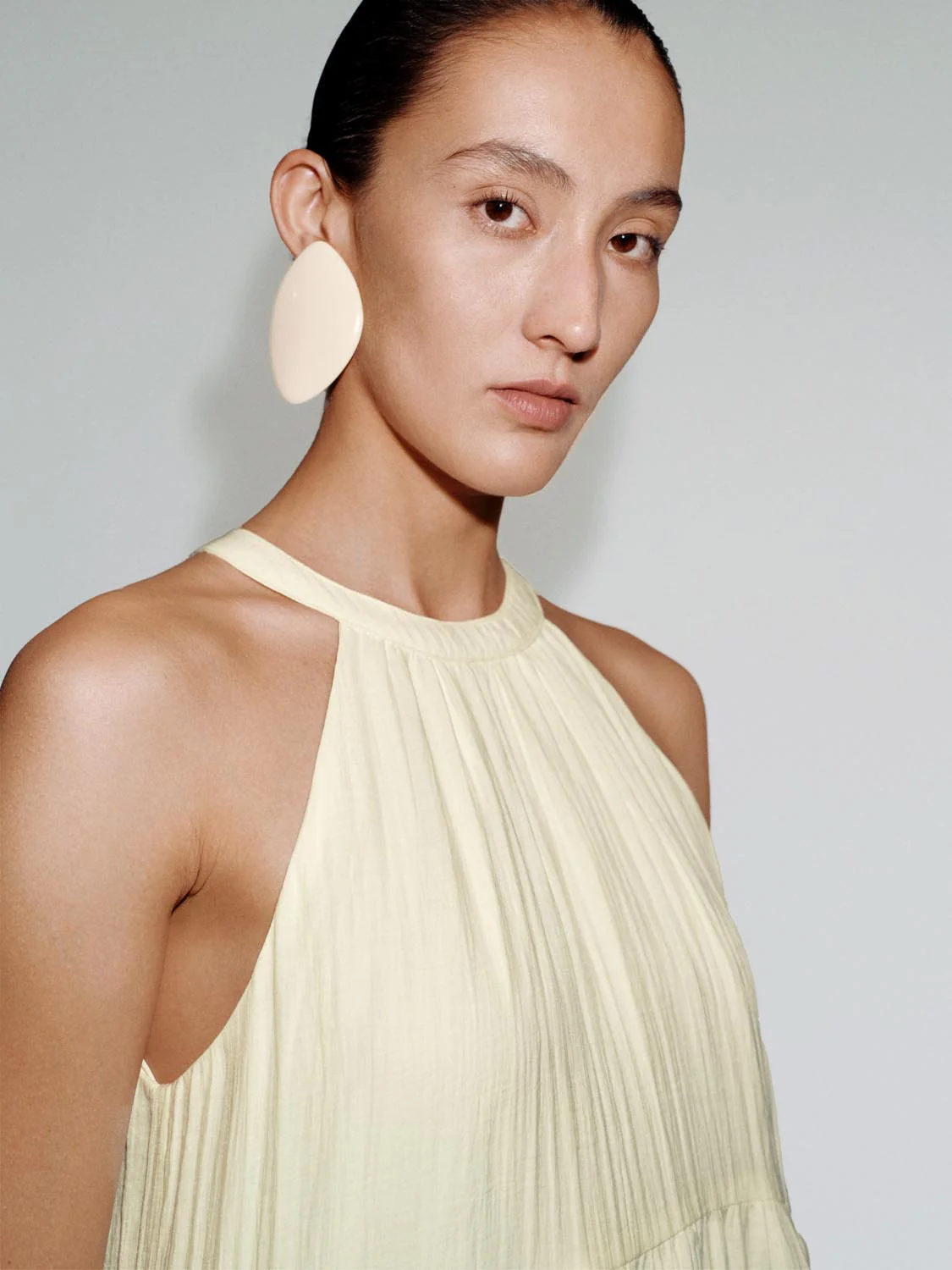 Halter Neck Tiered A-Line Midi Dresses - Image 6
