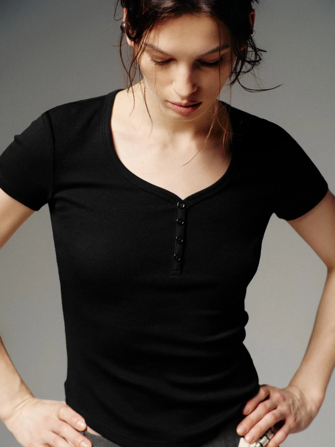 Henley Scoop Neck Skinny Fit T-Shirts - Image 11