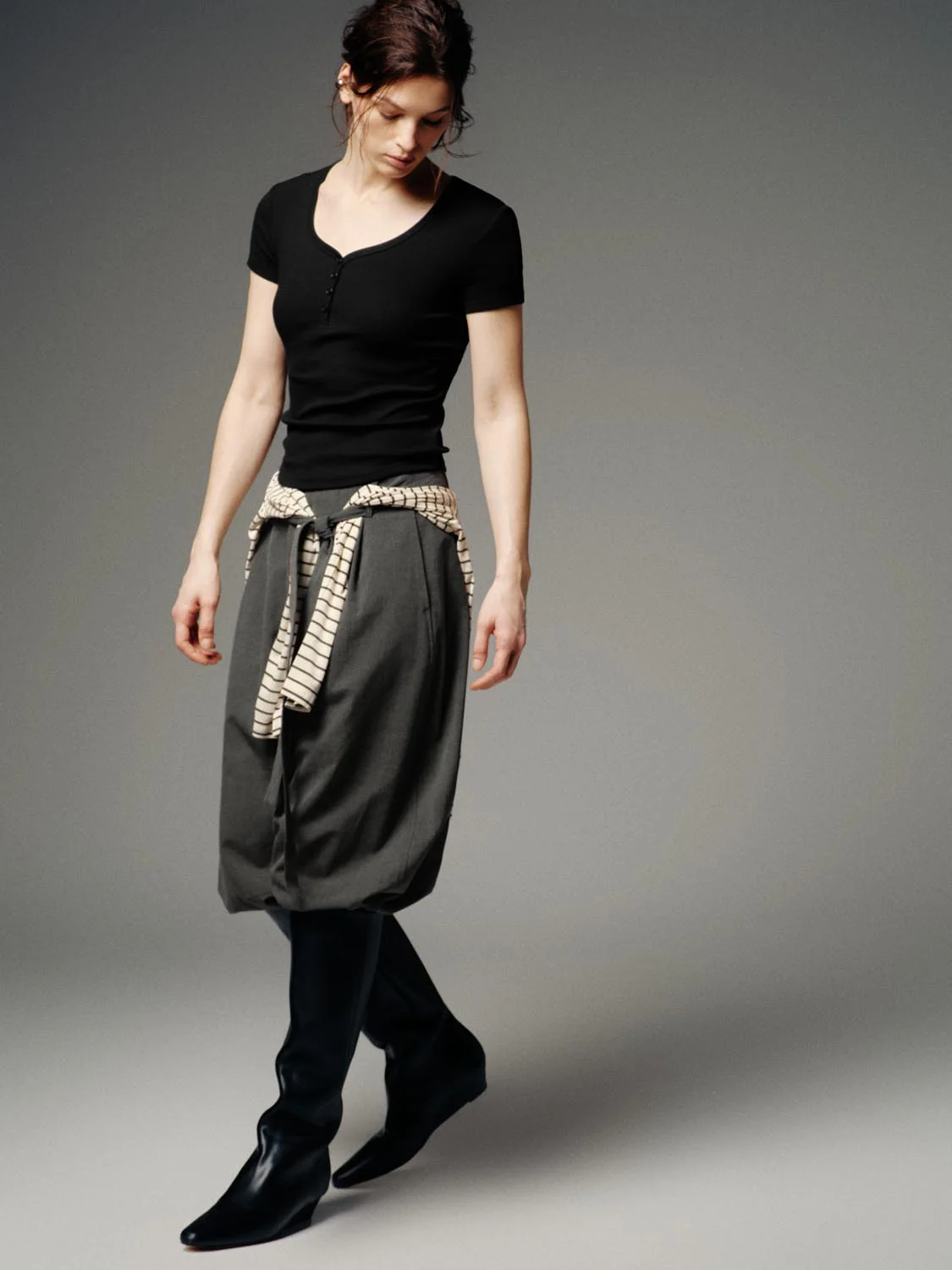 Henley Scoop Neck Skinny Fit T-Shirts - Image 12