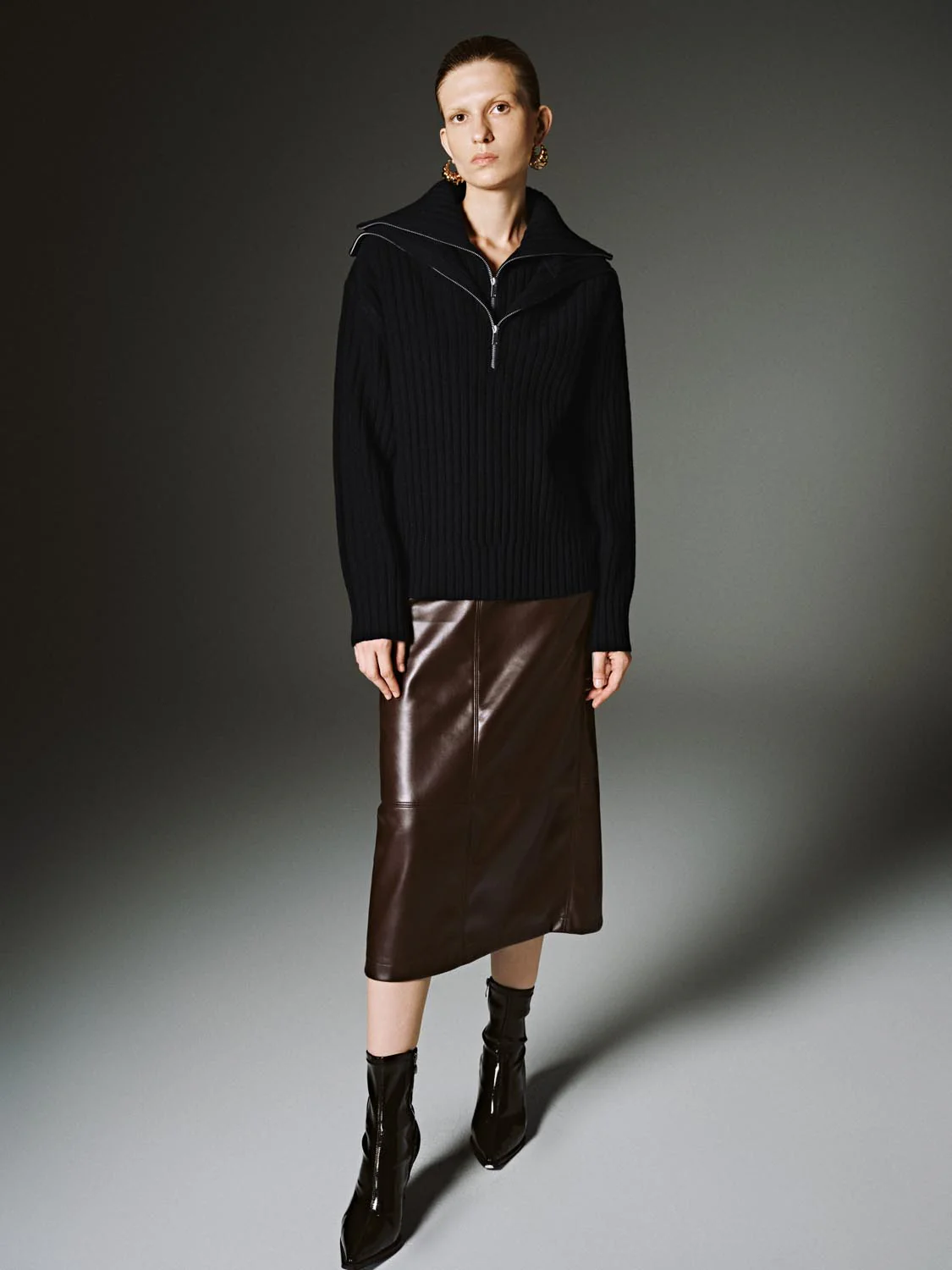 High Collar Knitted T-Shirts - Image 12