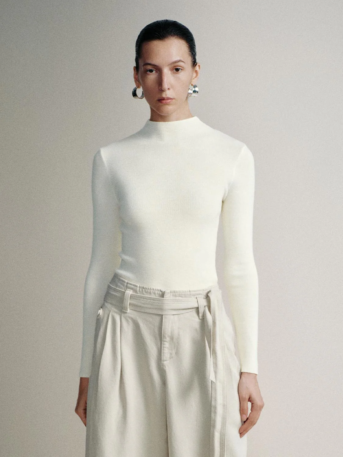 High Neck Knitted T-Shirts - Image 17