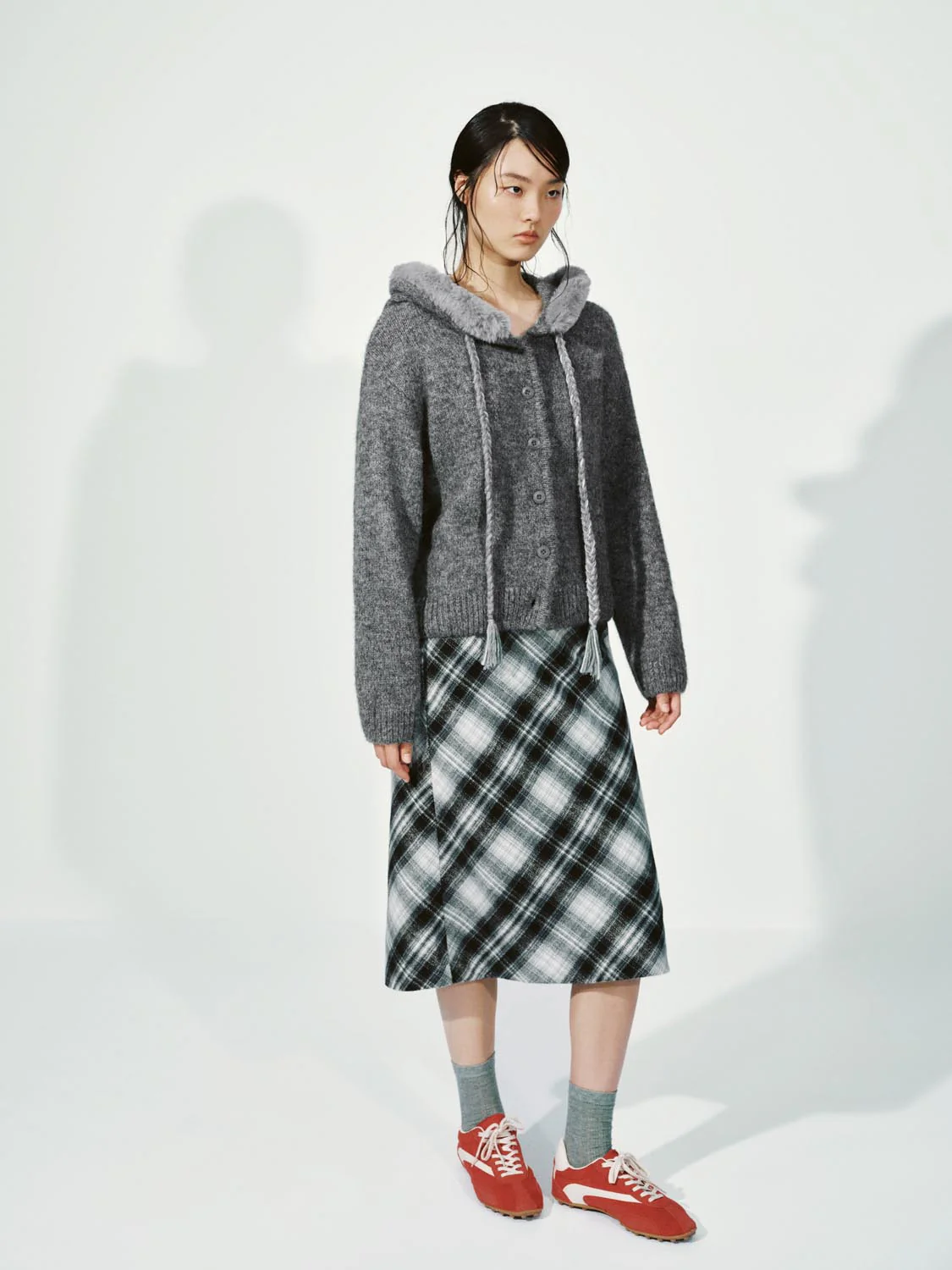 Hooded Fluffy Trim Knitted Cardigans - Image 5