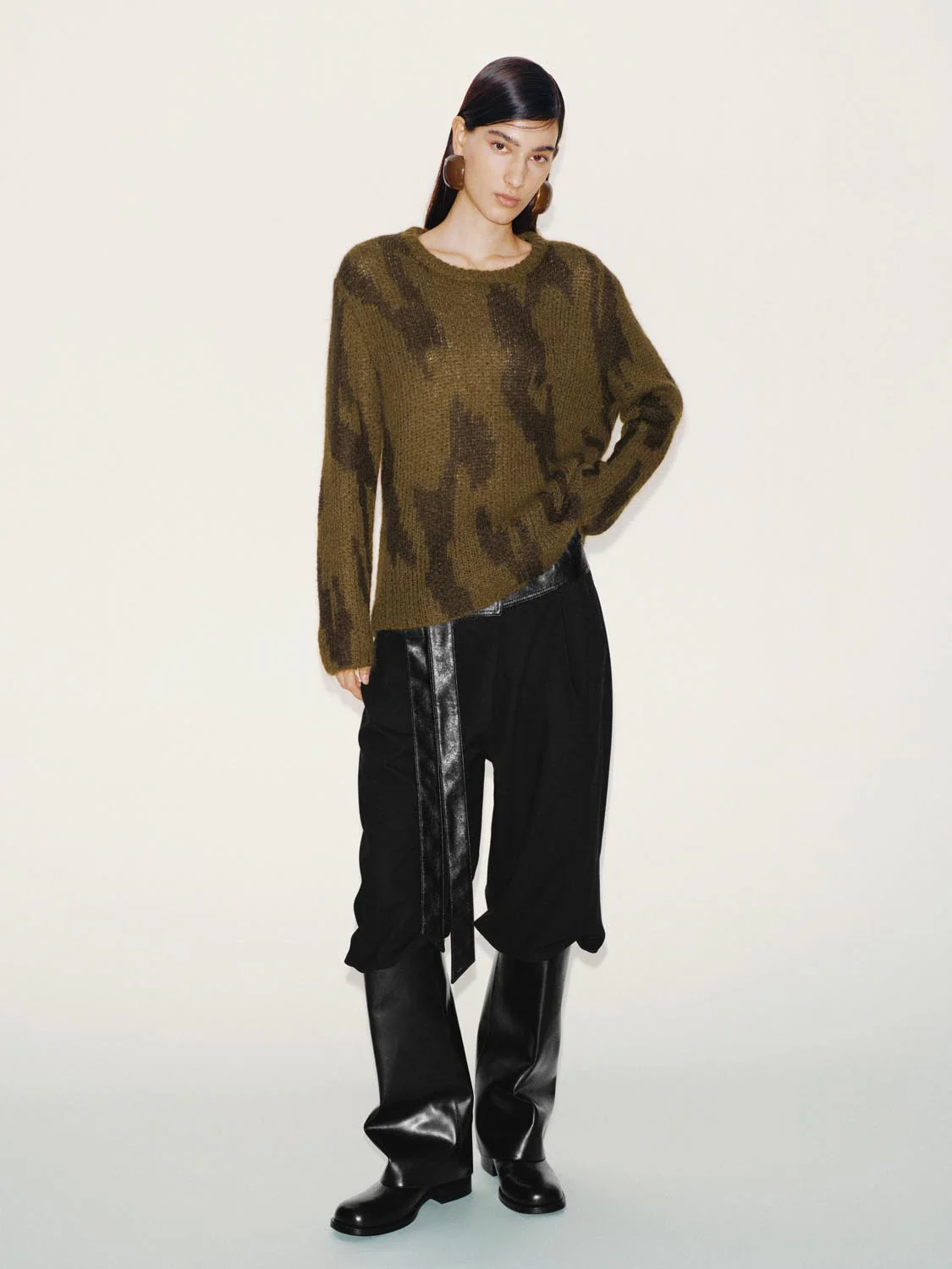 Intarsia Long Sleeve Knitted T-Shirts - Image 4
