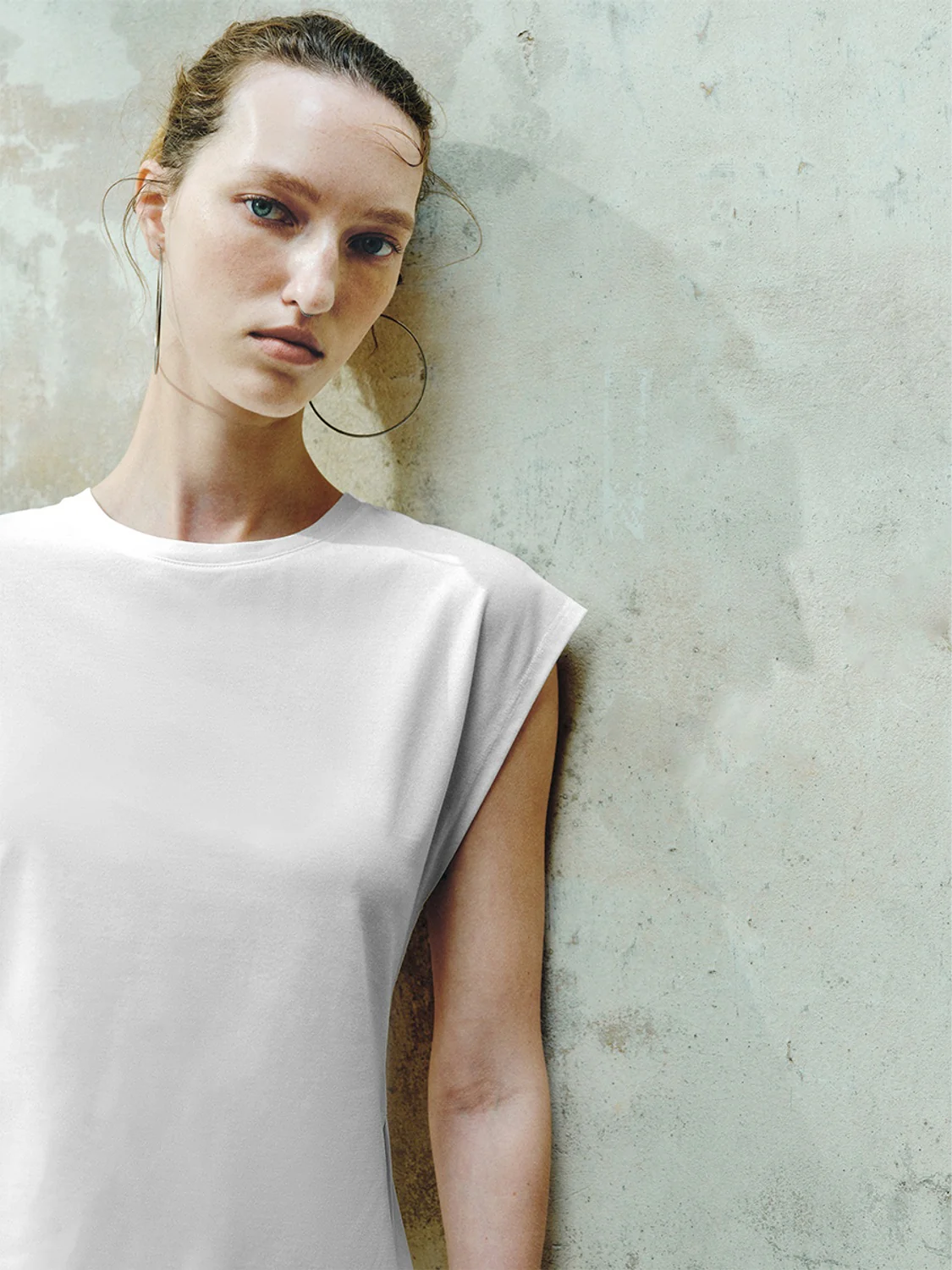Irregular Hem T-Shirts - Image 3