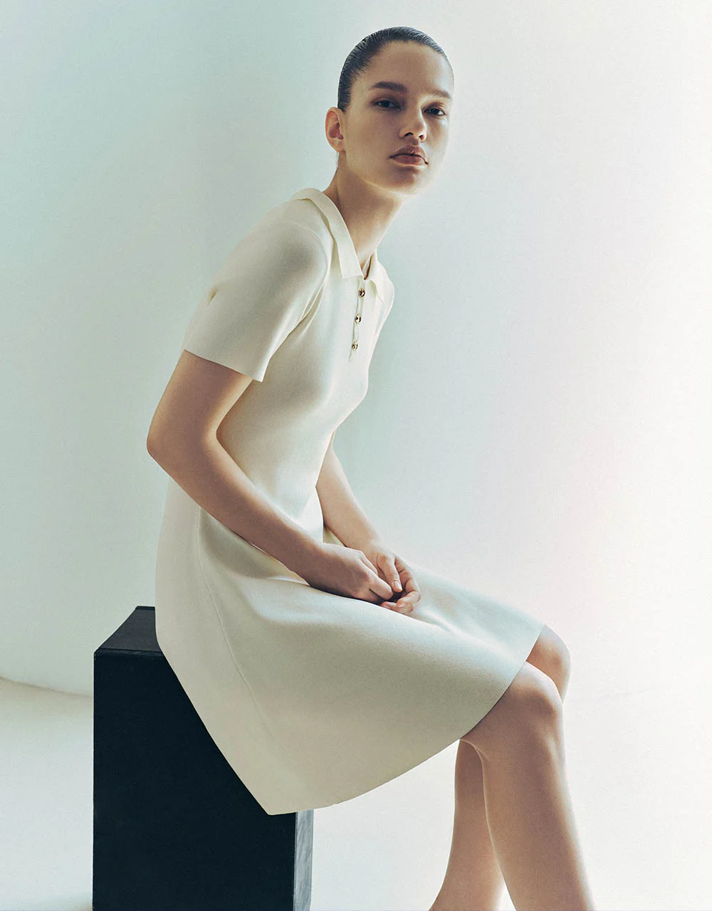 Knitted Skinny Polo Dress - Image 18