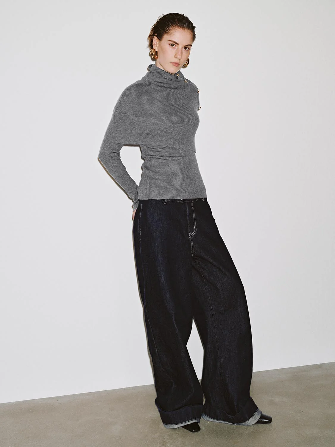 Knitted T-Shirts - Image 12