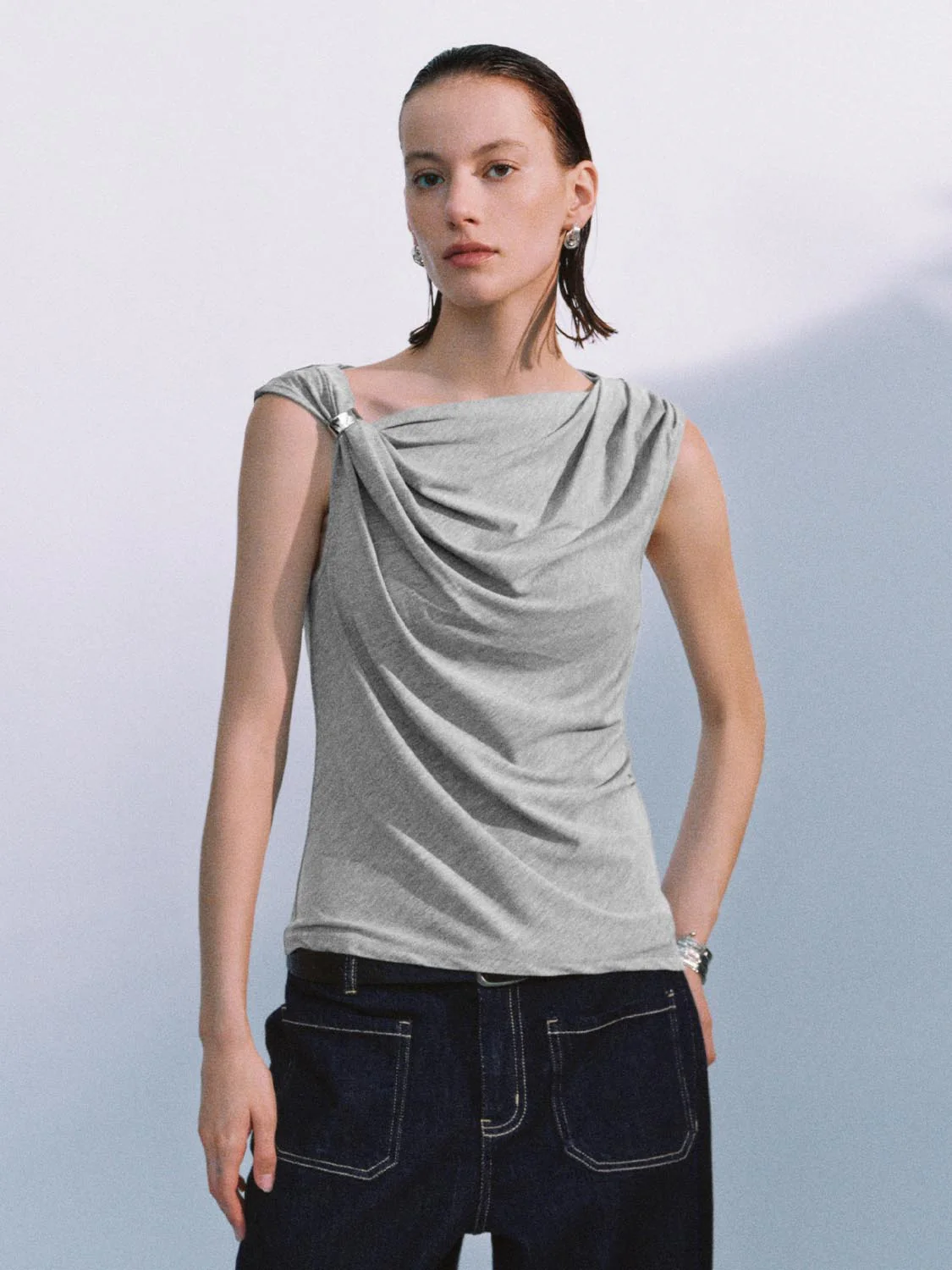 Knot Cap Sleeve T-Shirts - Image 8