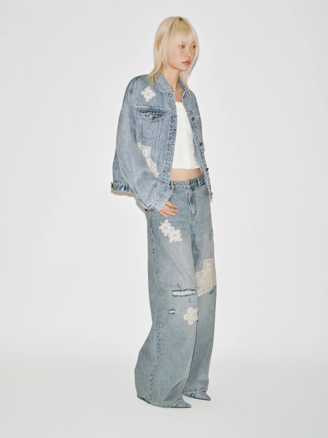 Lace Detail Denim Jackets - Image 4