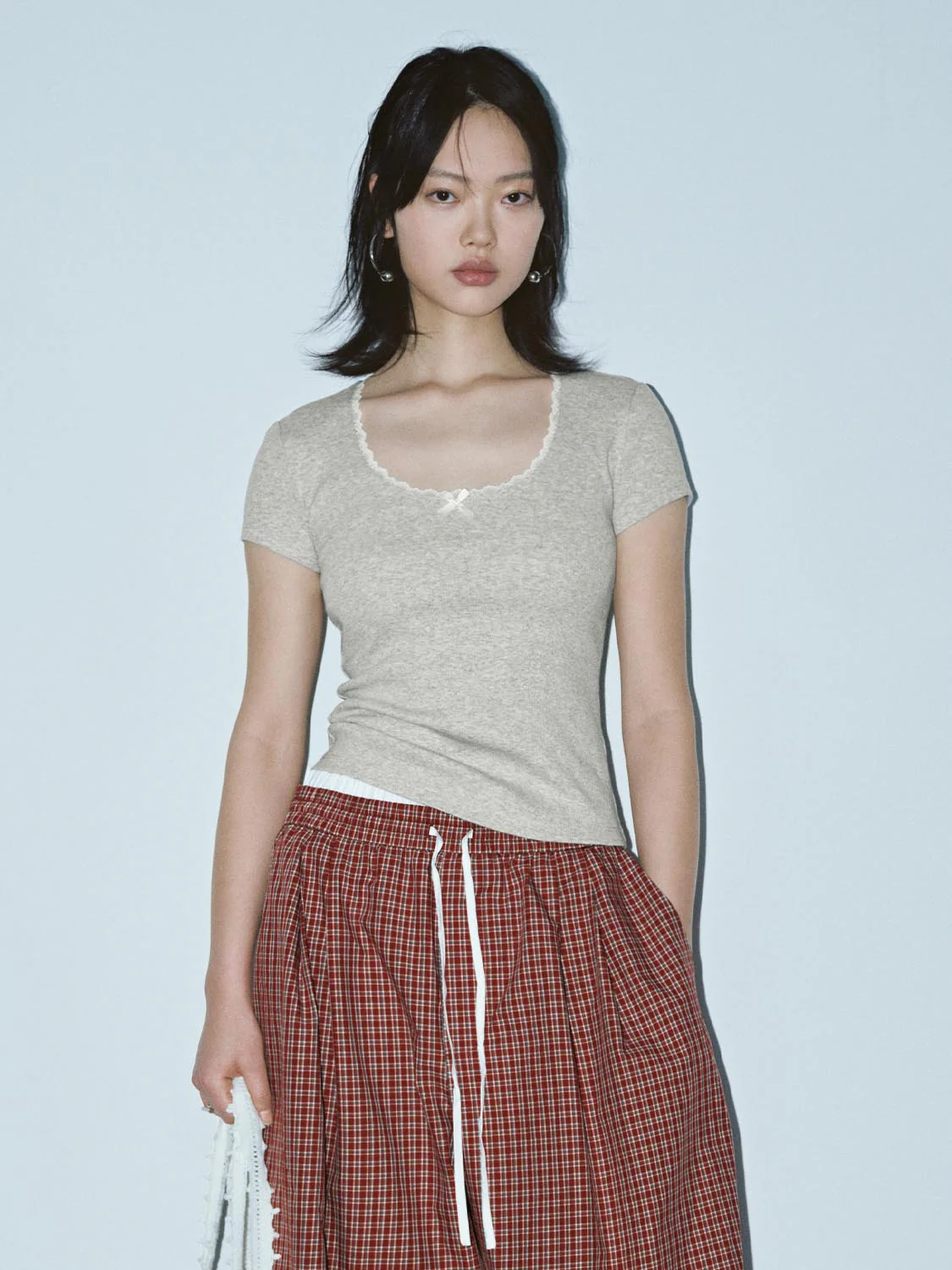 Lace Trim Bow Detail Scoop Neck Skinny-Fit T-Shirts - Image 17