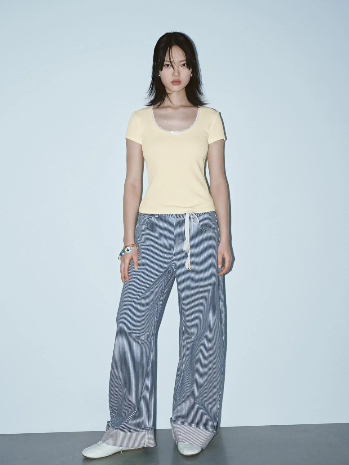Lace Trim Bow Detail Scoop Neck Skinny-Fit T-Shirts - Image 4