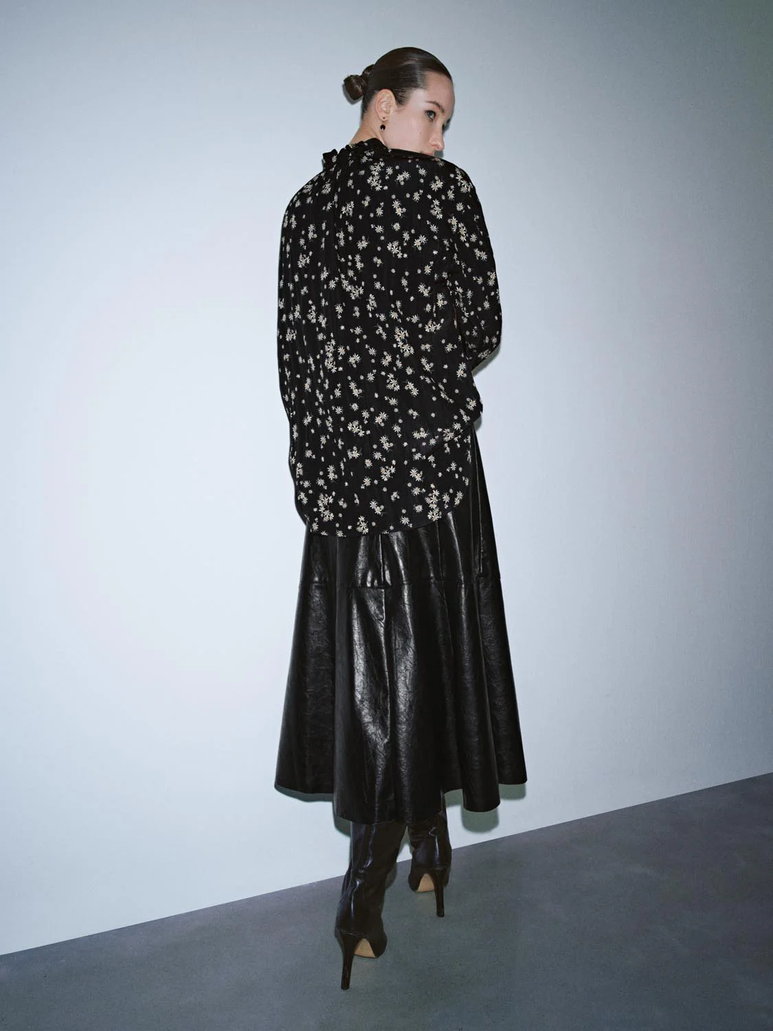Lace-Up Floral Overhead Shirt - Image 6