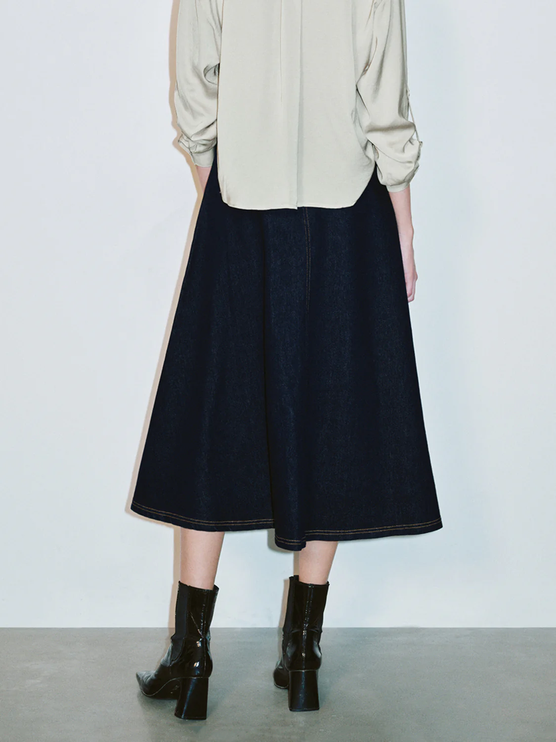 Loose Denim Skirts - Image 3