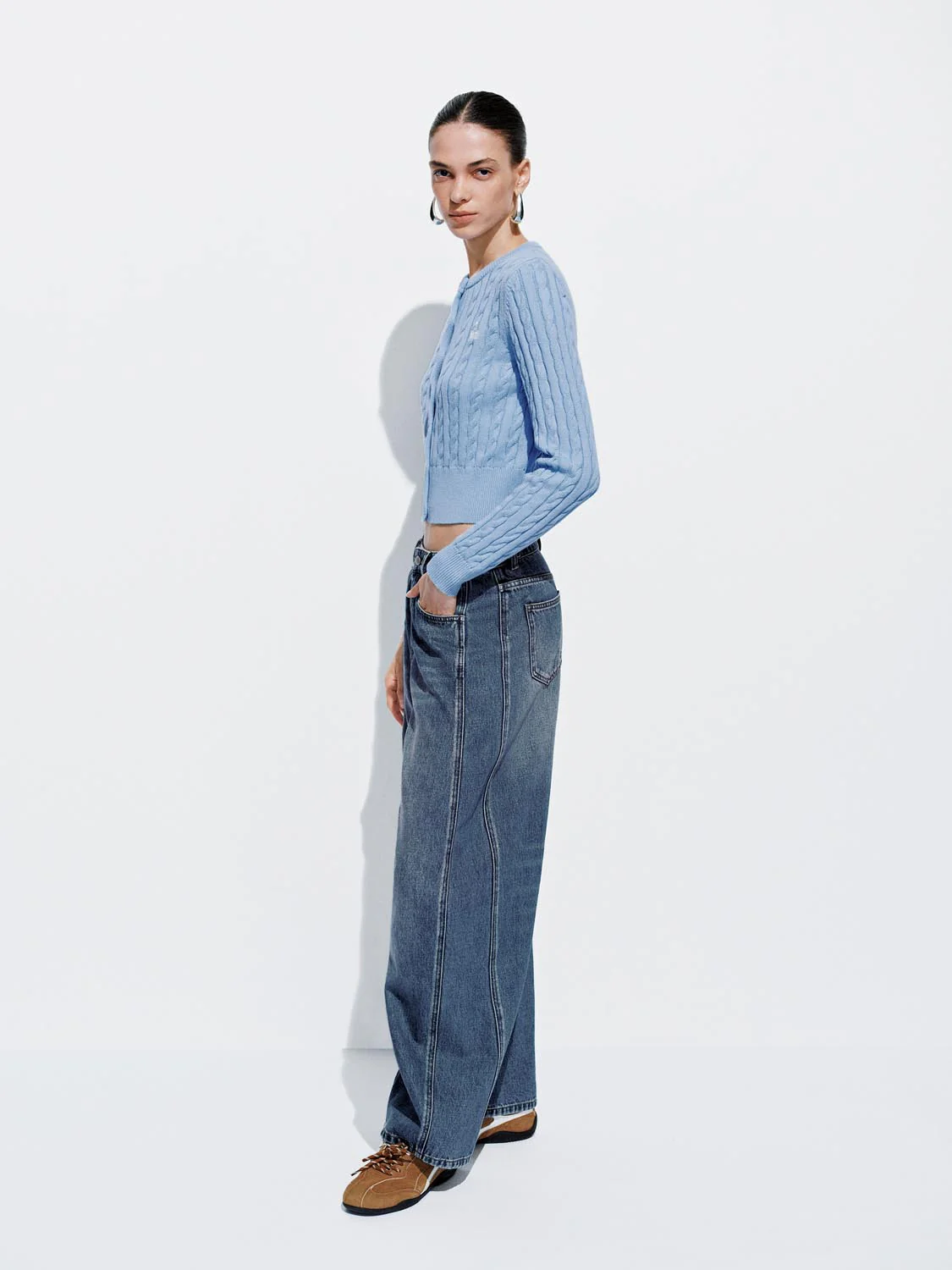 Loose Fit Barrel Jeans - Image 6
