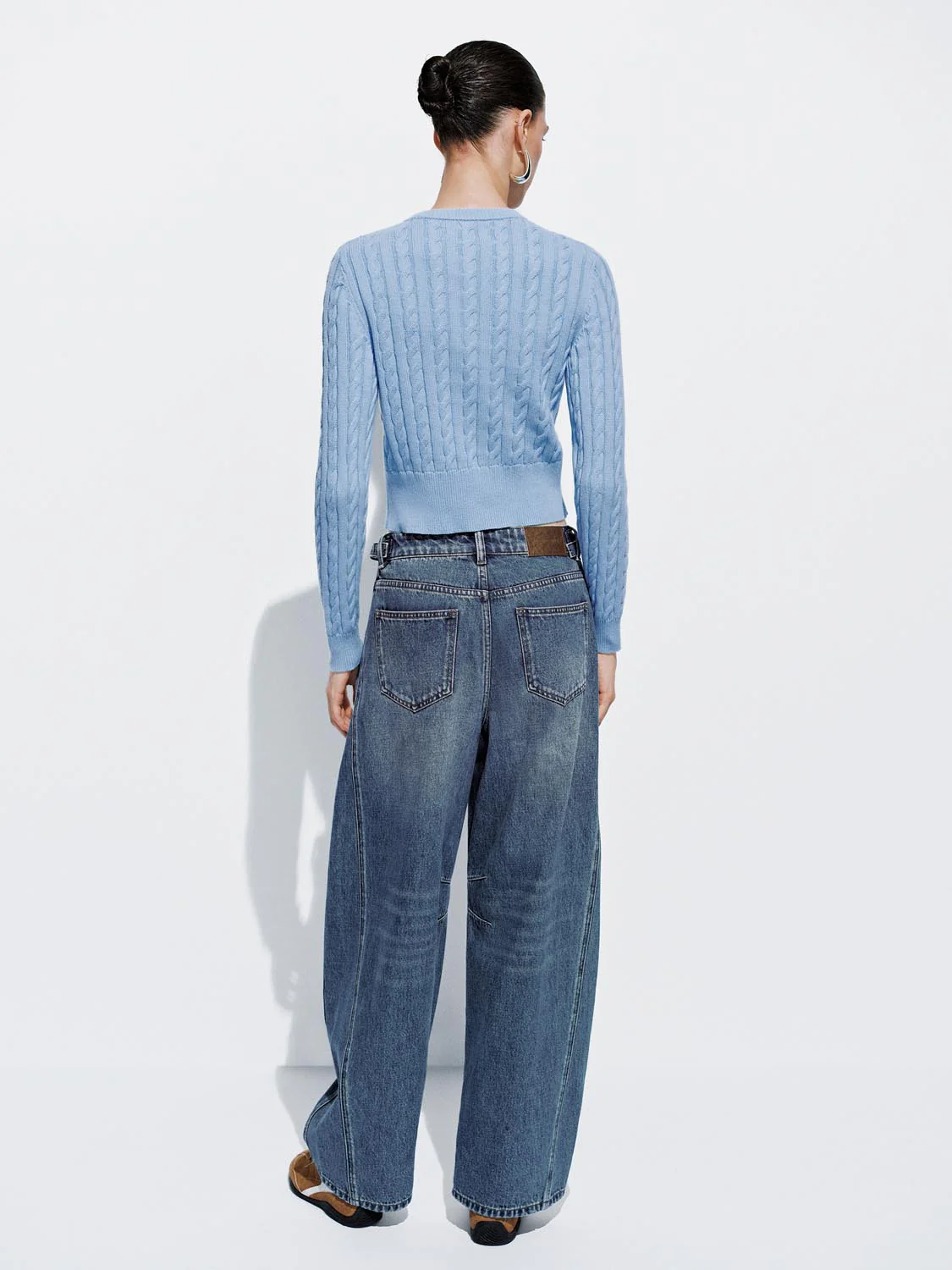 Loose Fit Barrel Jeans - Image 7