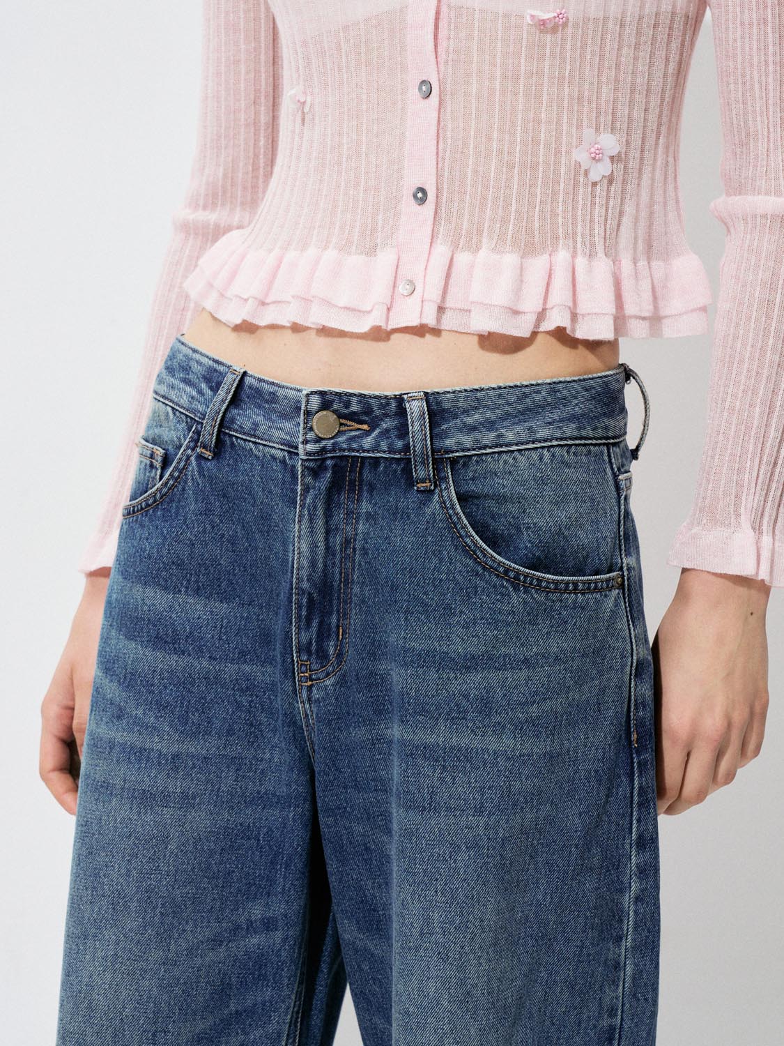 Loose Fit Barrel Jeans - Image 5