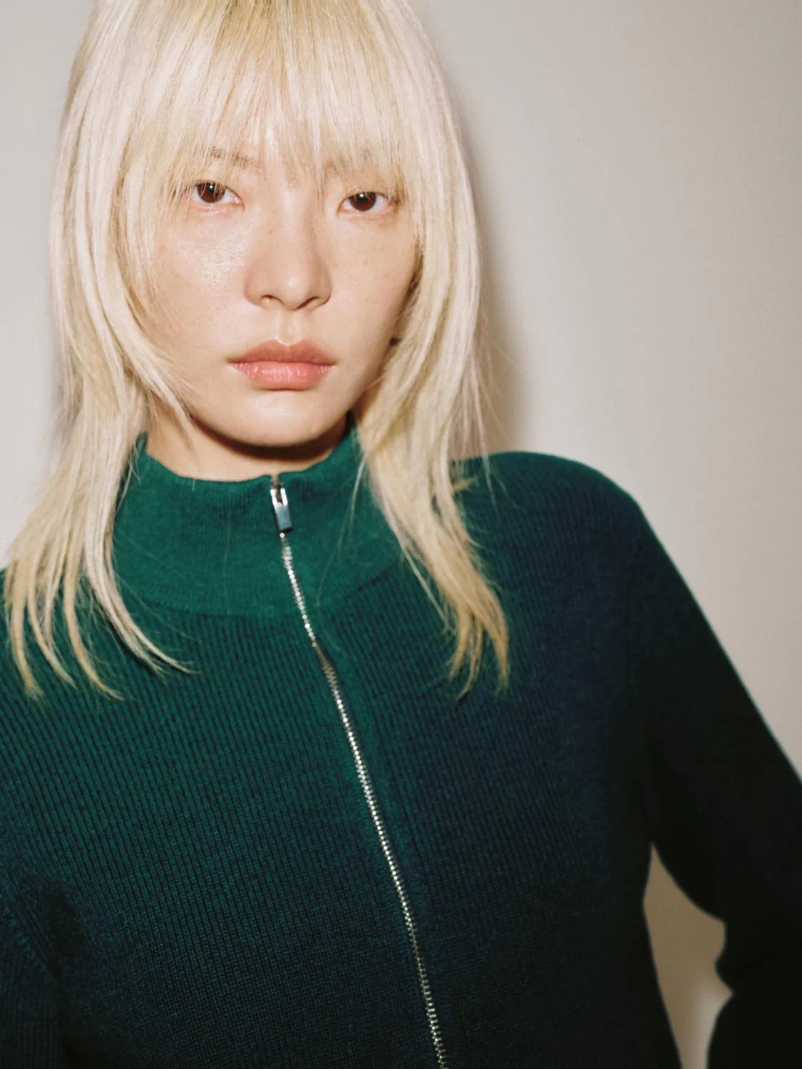 Mock Neck Zip Detail Knitted Cardigan - Image 3