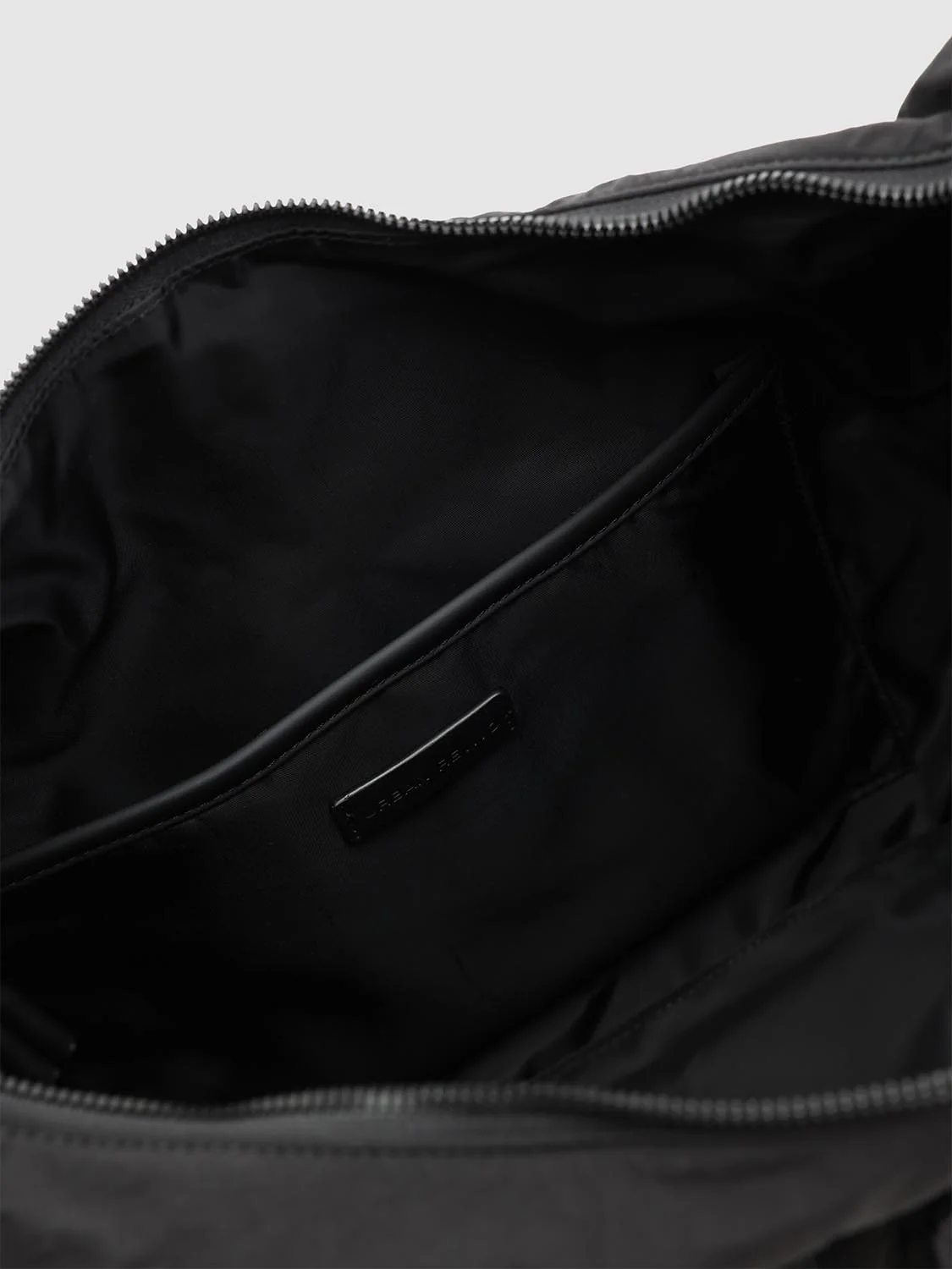 Multi-Pocket Buckle Detail Oversize Crossbody Bags - Image 6