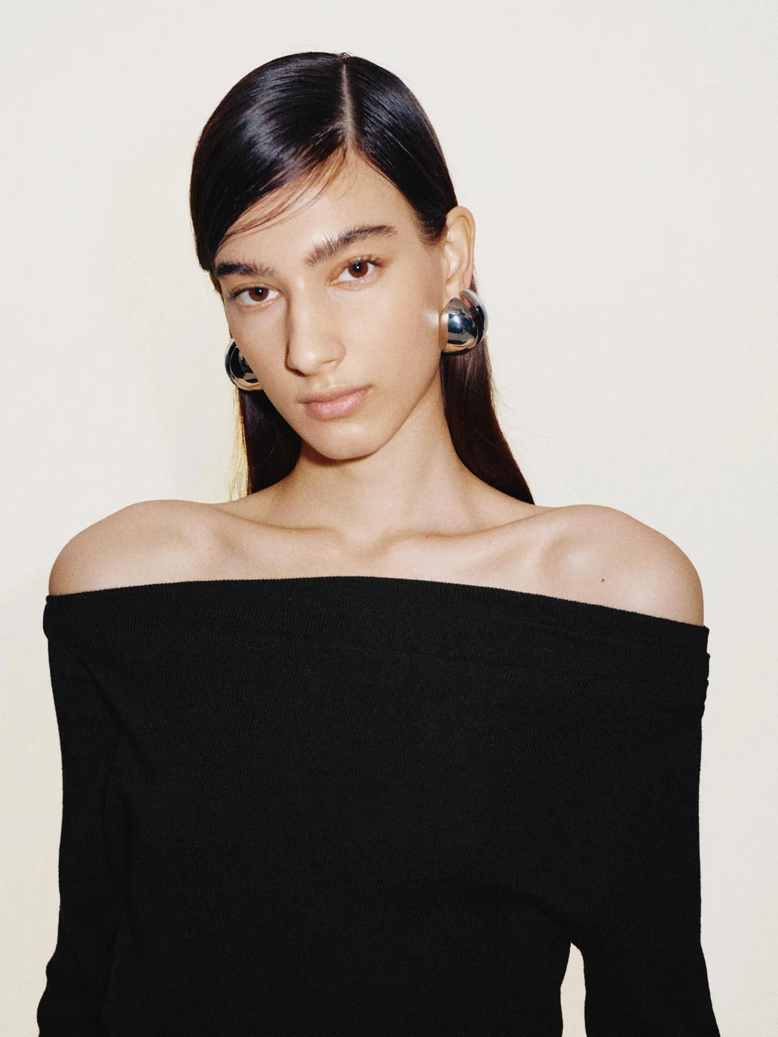 Off Shoulder Ruched Long Sleeve Knitted T-Shirts - Image 19