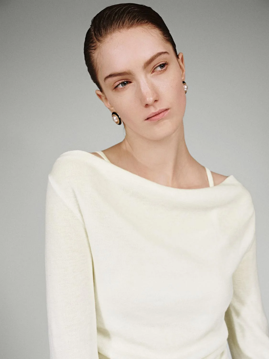 Off Shoulder Strappy Long Sleeve Knitted T-Shirts - Image 3