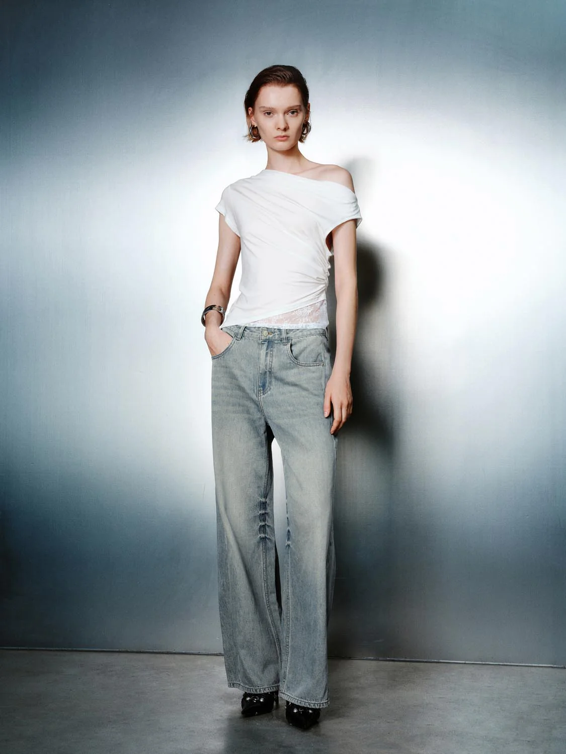 One Shoulder Ruched Blouses - Image 3