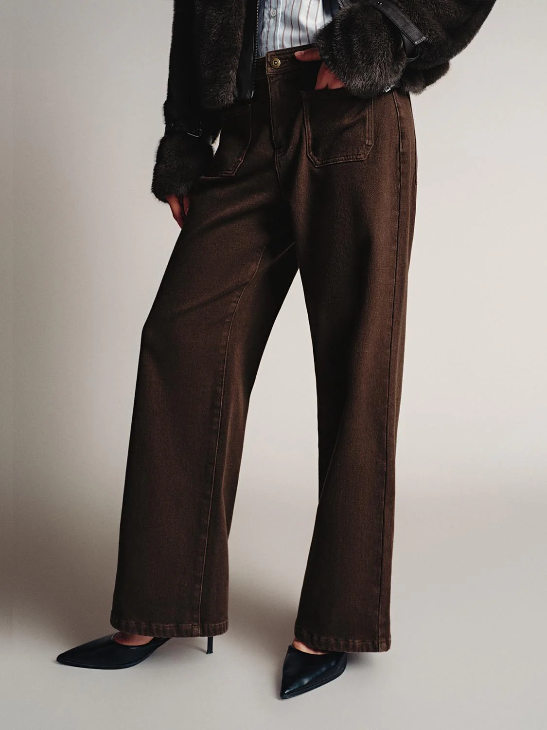 Patch Pocket Wide Leg Jeans - Image 3