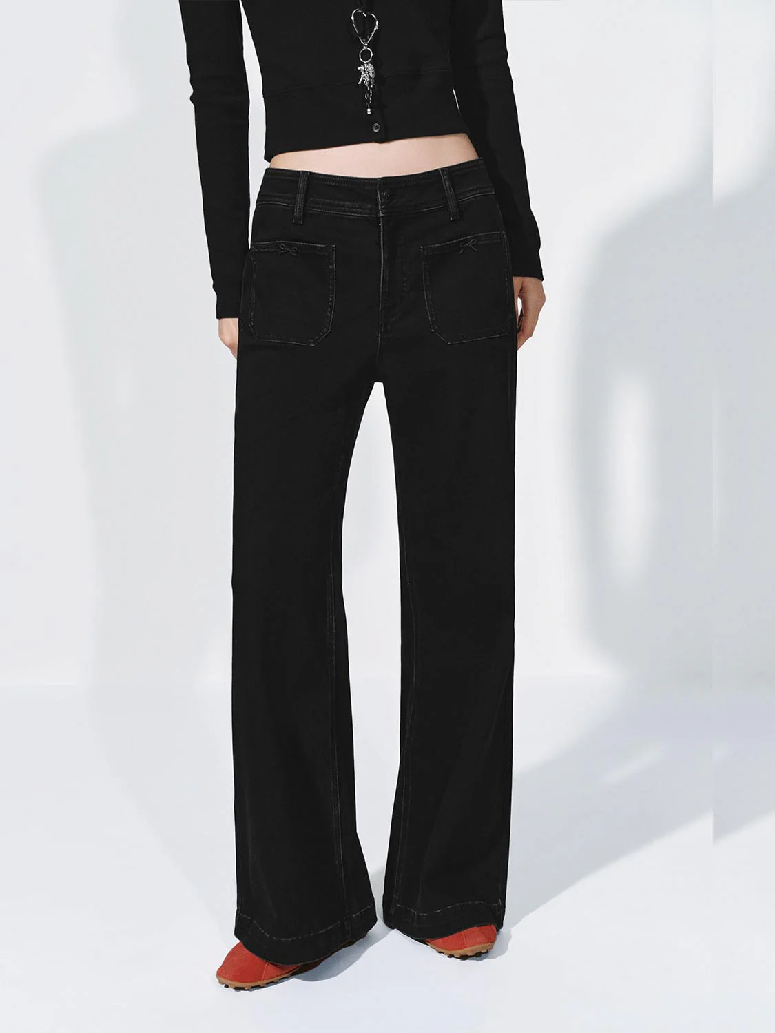 Patch Pockets Flare Leg Jeans - Image 9