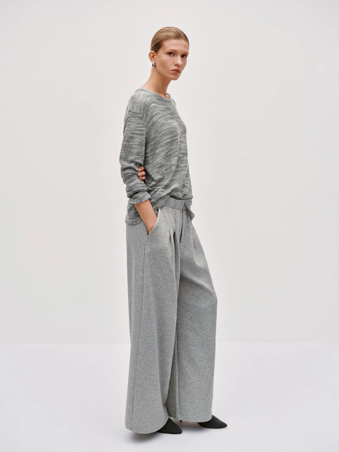 Pleated Wide Leg Pants - Image 6