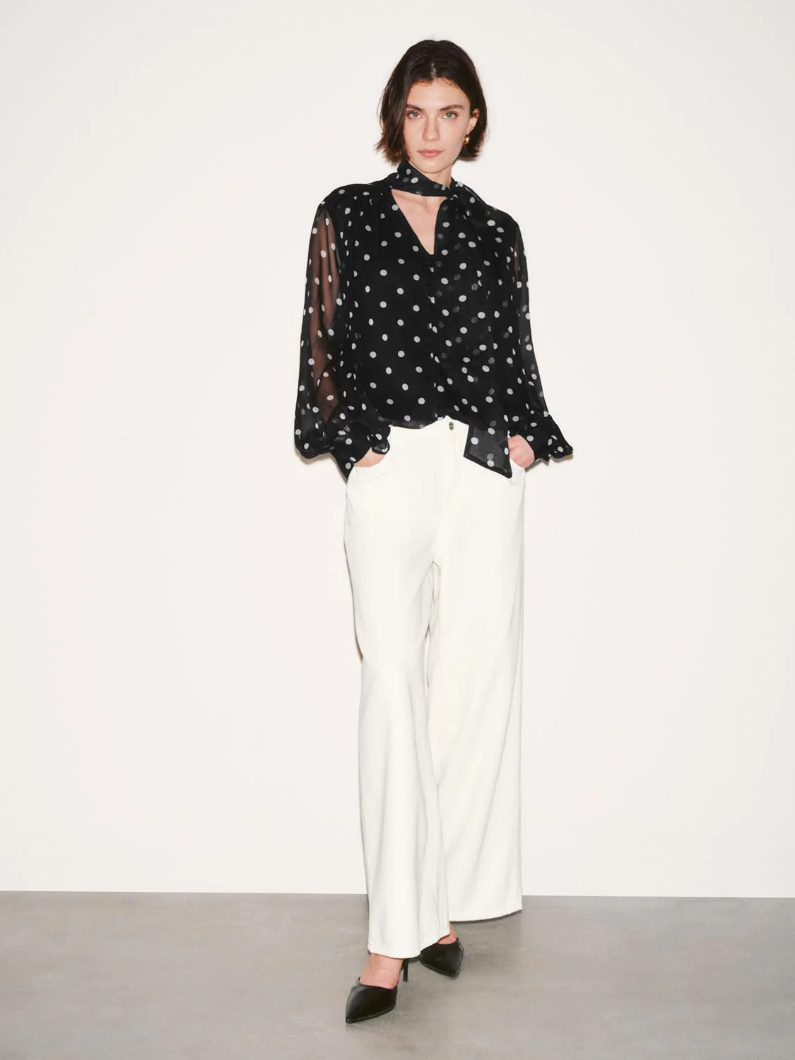 Polka Dotted Scarf Neck Overhead Shirts - Image 4