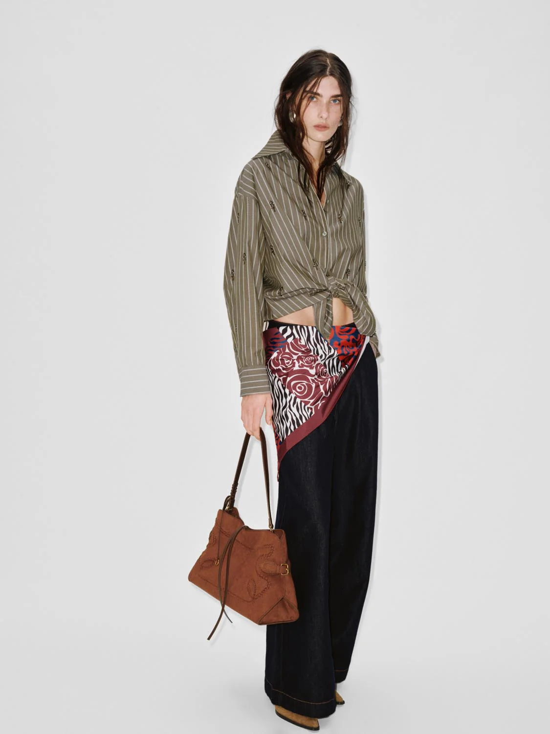 Printed Overlay Wide Leg Jeans - Image 4
