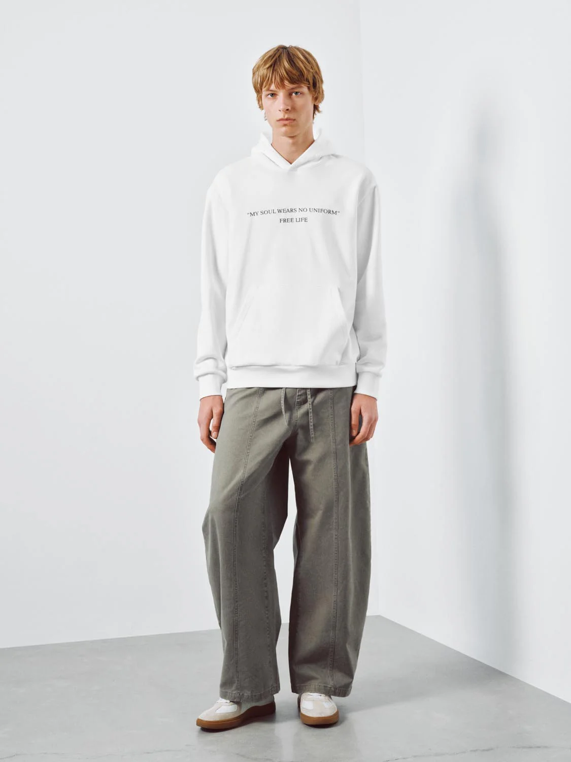 Pull On Drawstring Barrel Leg Pants - Image 15