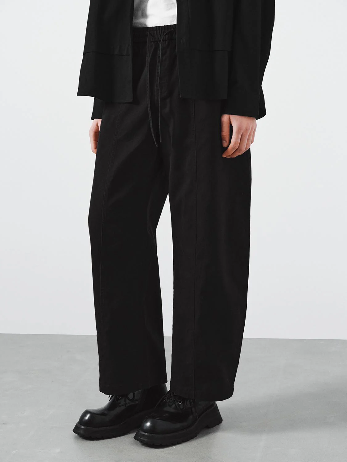 Pull On Drawstring Barrel Leg Pants - Image 3