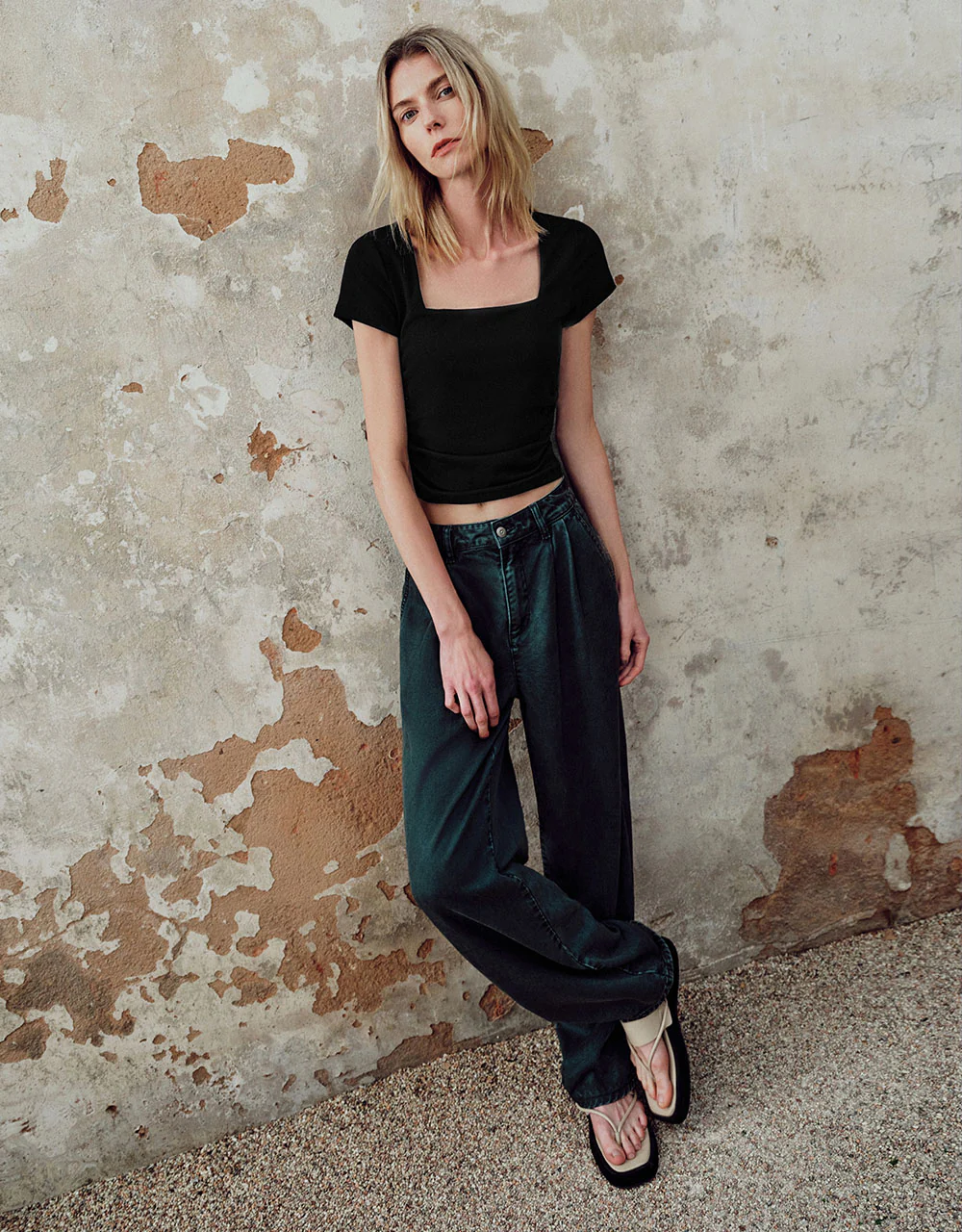 Ruched Square-cut Collar T-Shirt - Image 39