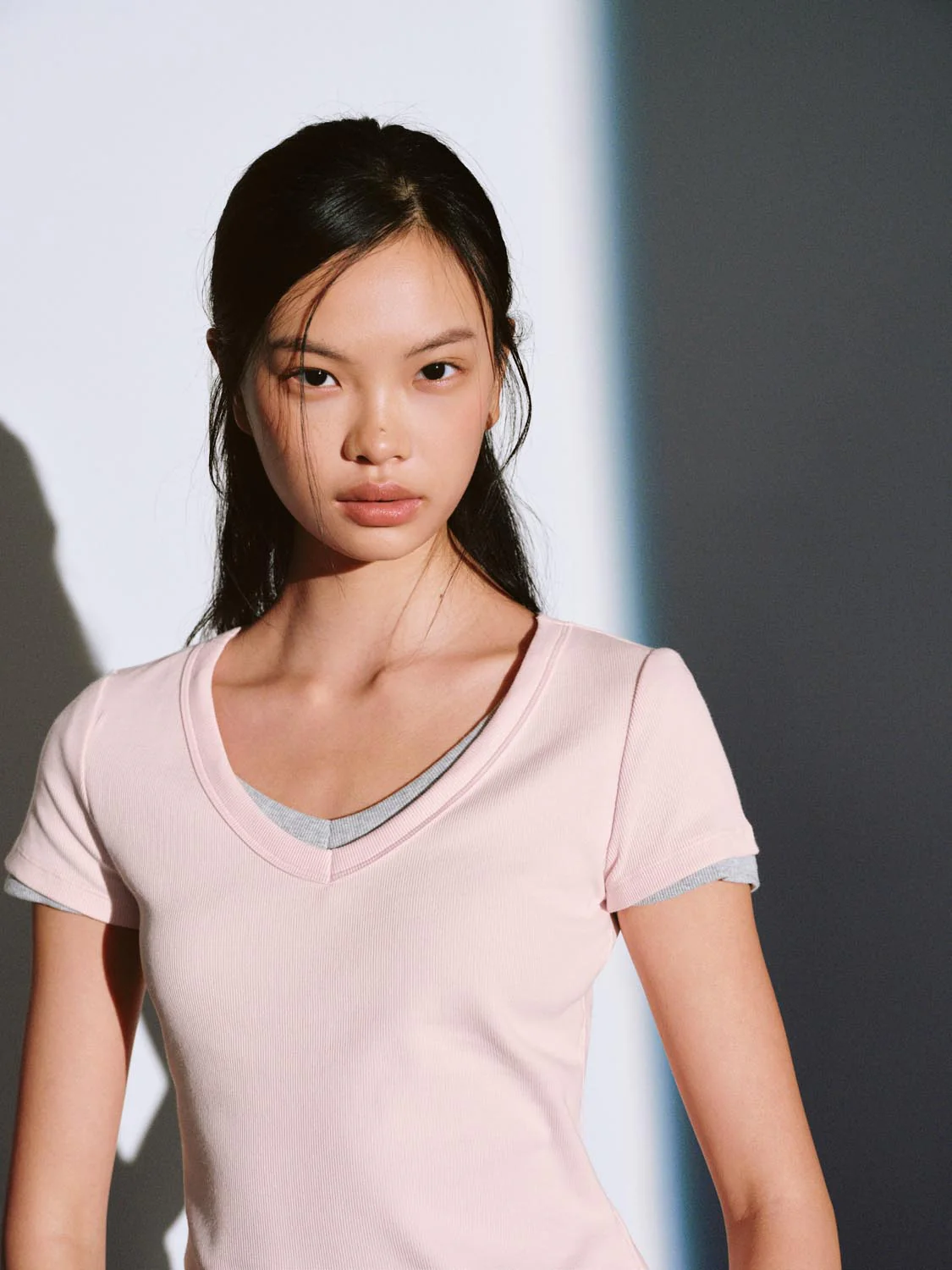Scoop Neck Cropped Skinny Fit T-Shirts - Image 11