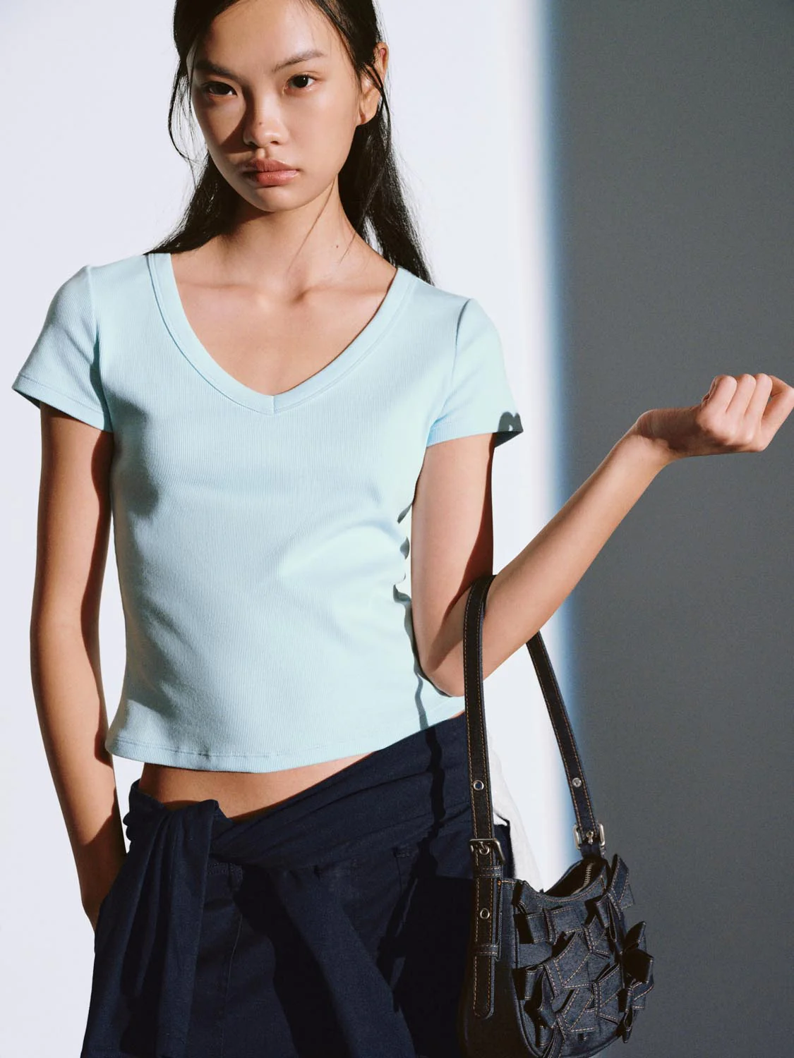 Scoop Neck Cropped Skinny Fit T-Shirts - Image 2