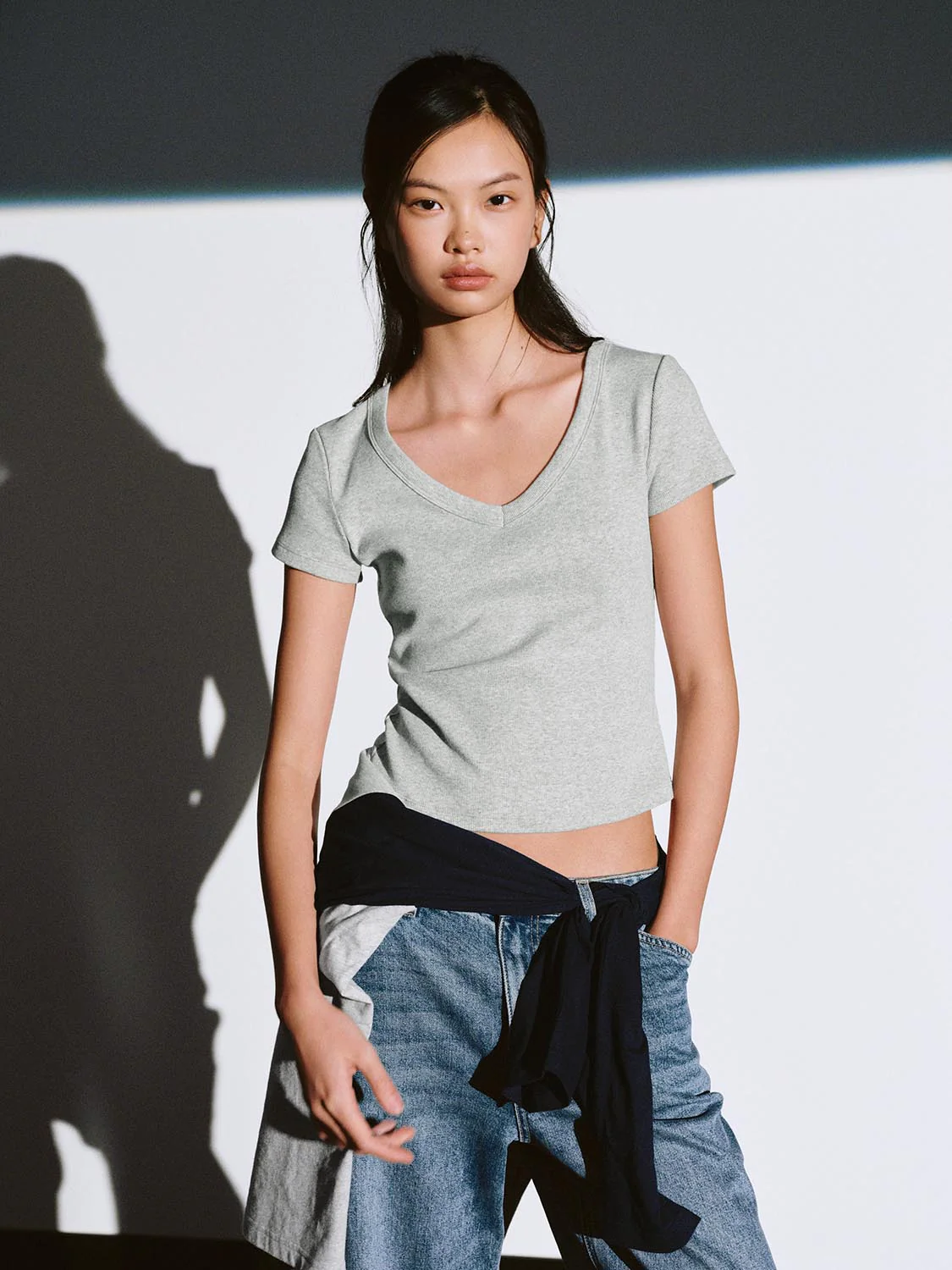 Scoop Neck Cropped Skinny Fit T-Shirts - Image 43