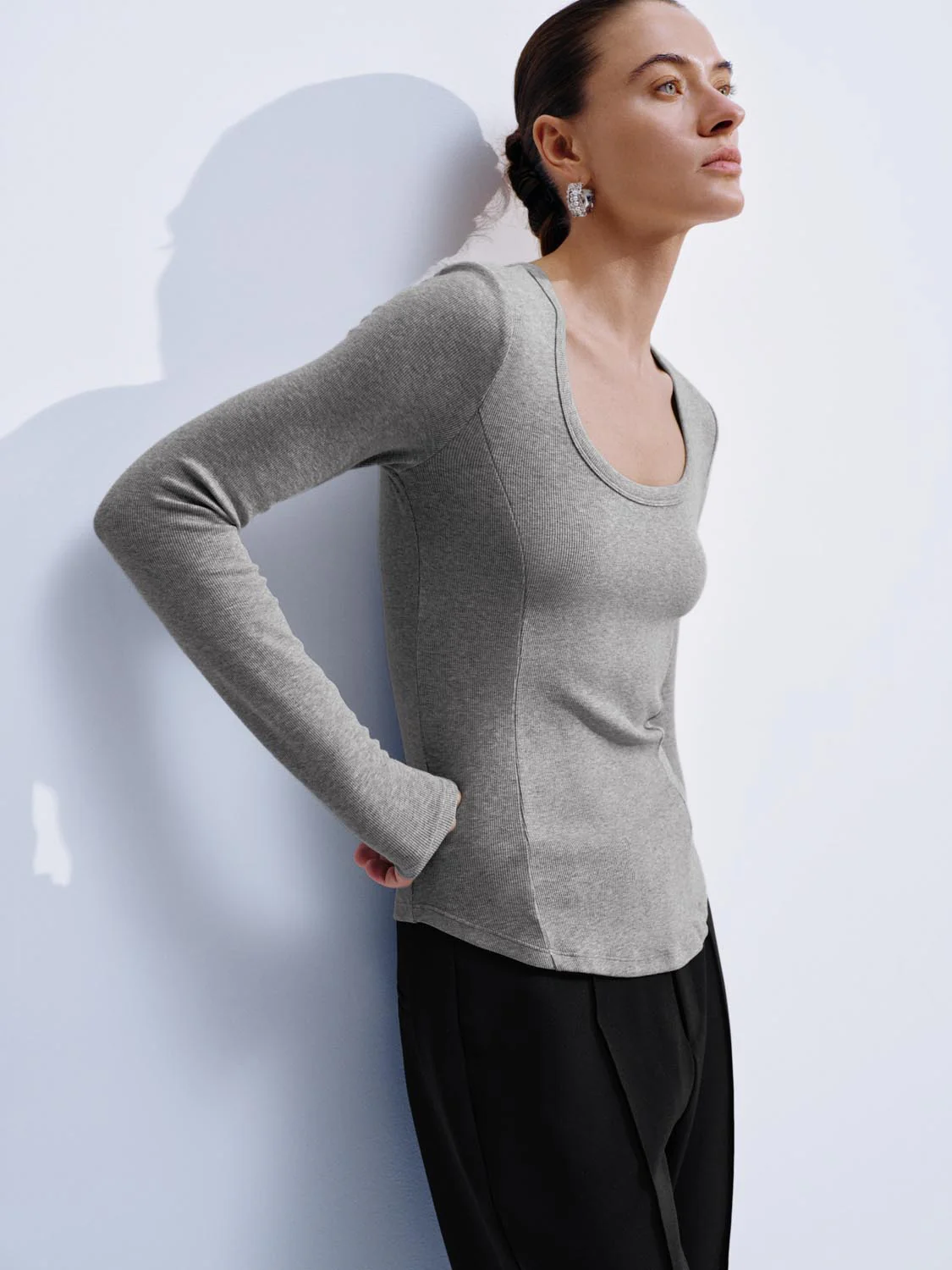 Scoop Neck Flare Long Sleeve T-Shirts - Image 10